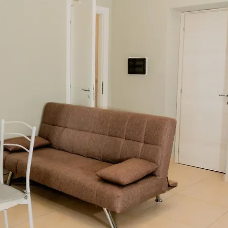 Agathe Company Marina di Schiavonea