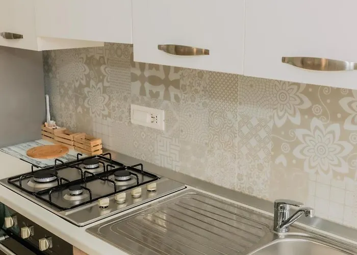 Agathe Company Marina di Schiavonea