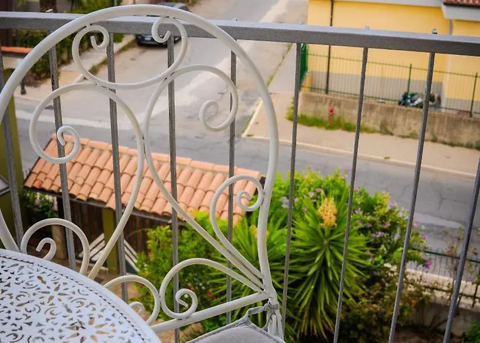 Agathe Company Gasthuis 3*