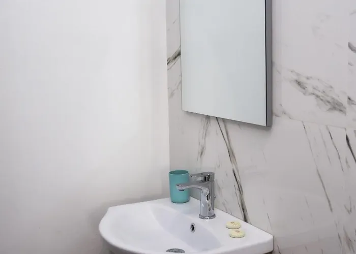 Agathe Company Casa de hóspedes 3*